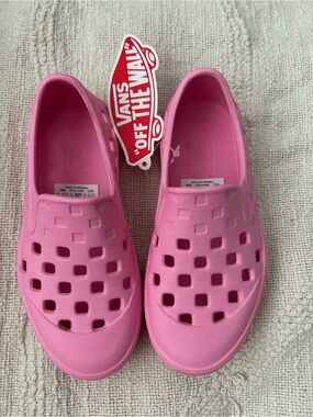11T NEW Vans Kids Shoes